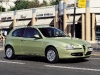 Alfa_Romeo-147_2000_06.jpg