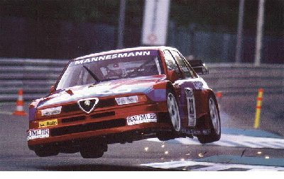 Alfa%20Romeo%20155%20racing%20flying.jpg