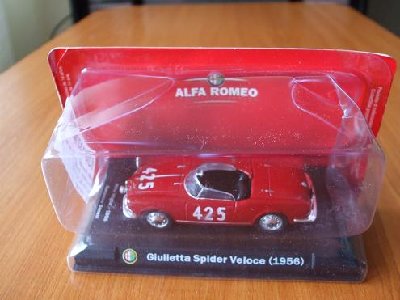 Alfa Romeo Giulietta Spider 1956 - 45 LEI.jpg