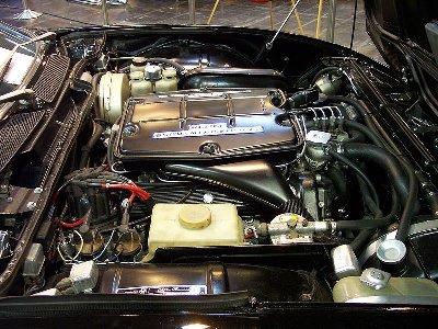 800px-Alfa_Romeo_Montreal_engine_TCE.jpg