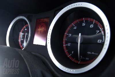 car_photo_263580_25.jpg