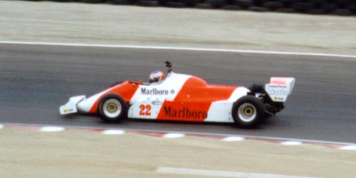 179_alfa_romeo_01.jpg