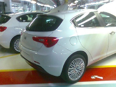 alfa-149-milano-buco-nella-rete_3.jpg