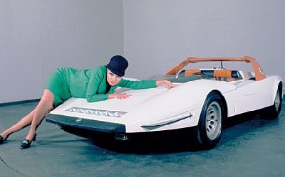 1968_Pininfarina_Alfa-Romeo_P33_Roadster_03_jpg%20.jpg