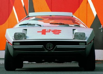 1971_ItalDesign_Alfa-Romeo_Caimano_02.jpg
