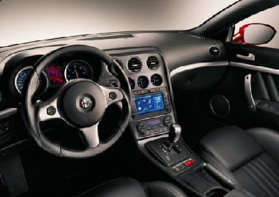 alfa_brera_nuovimotori_interni.jpg