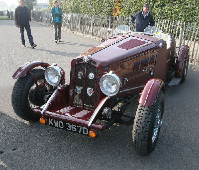 700px-1930sAlfaRomeo6C.jpg