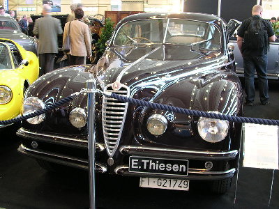 800px-Alfa_Romeo_6C_2500_v.jpg